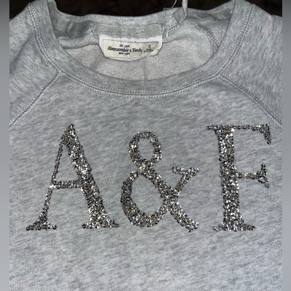 Abercrombie and Fitch gray sweatshirt
